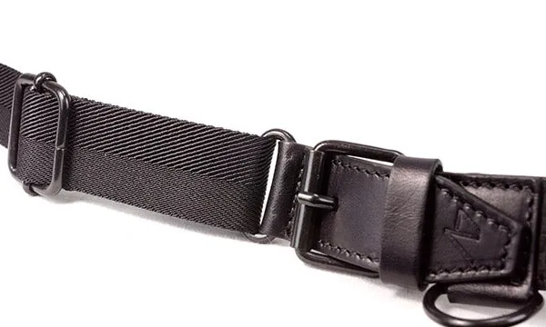 4V Design Versis SL  | Professional Sling Rapid Strap in Black Carbon Leather for DSLR & Mirrorless Cameras