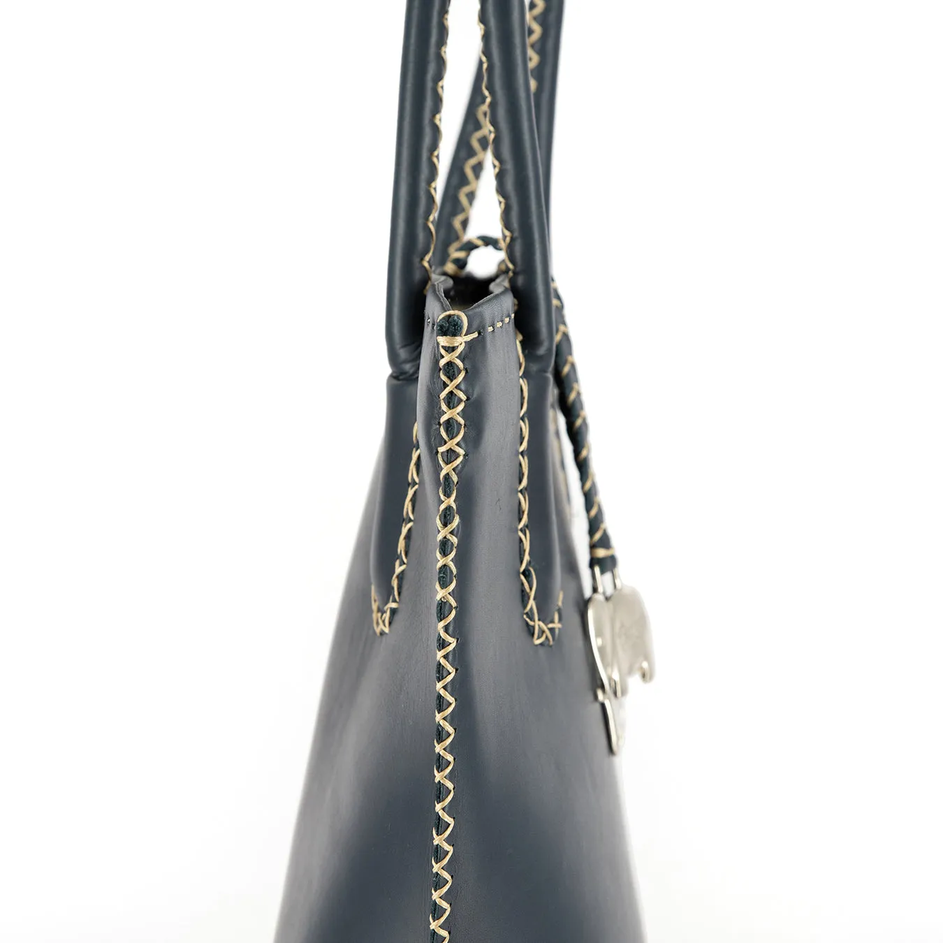 Azetha : Ladies Leather Shopper Handbag in Navy Relaxa