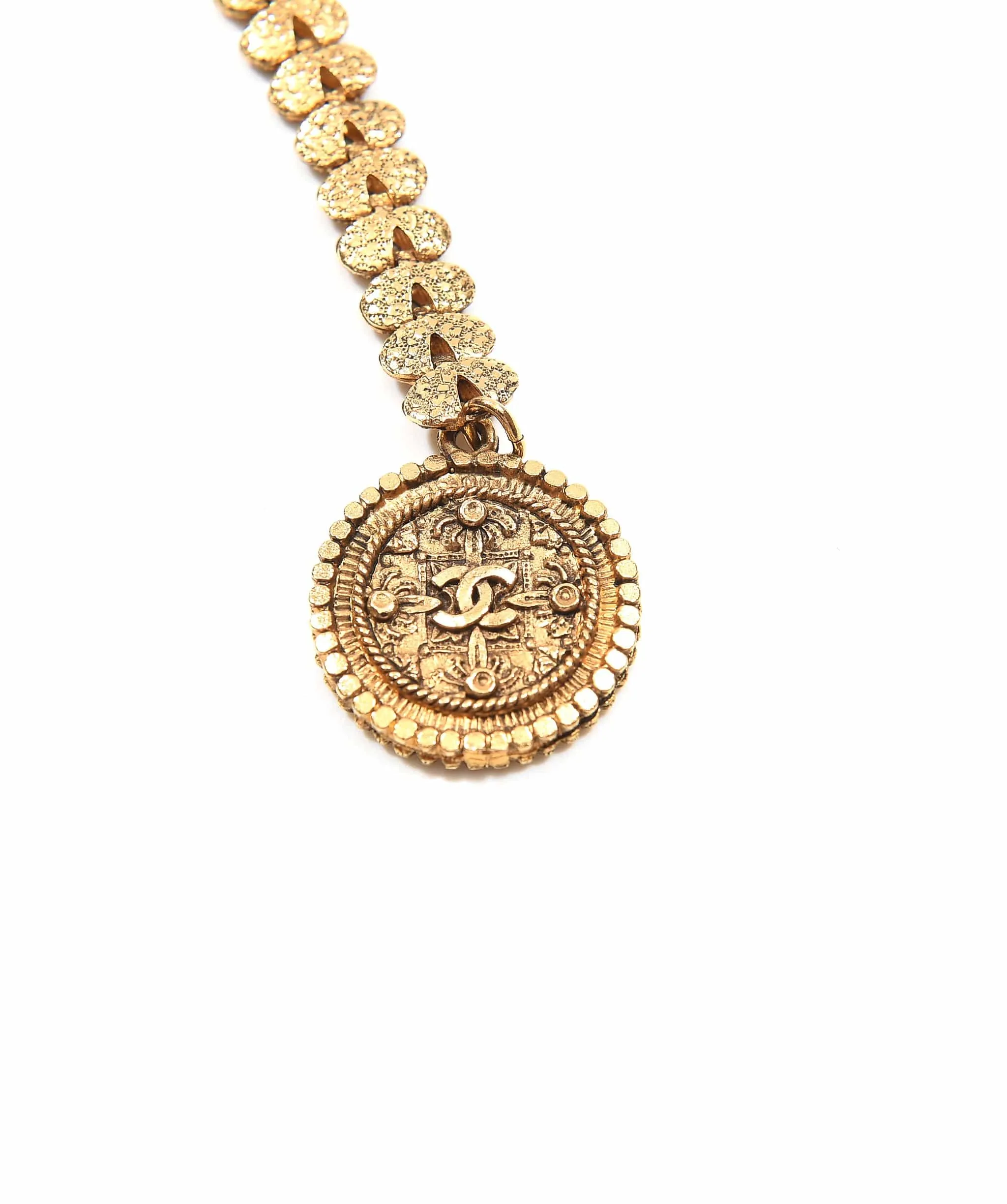 Chanel Vintage Ornate Belt 8 CC pendants with tiny beaded design SKC1051