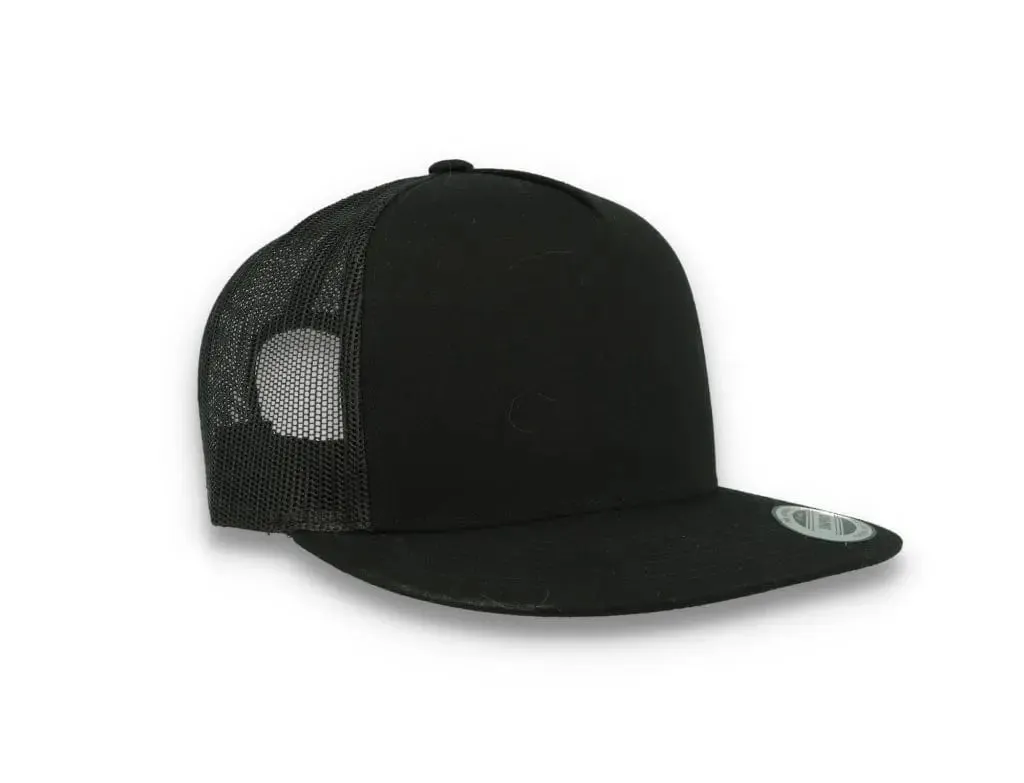 Classic Trucker Cap Black/Black - Yupoong 6006