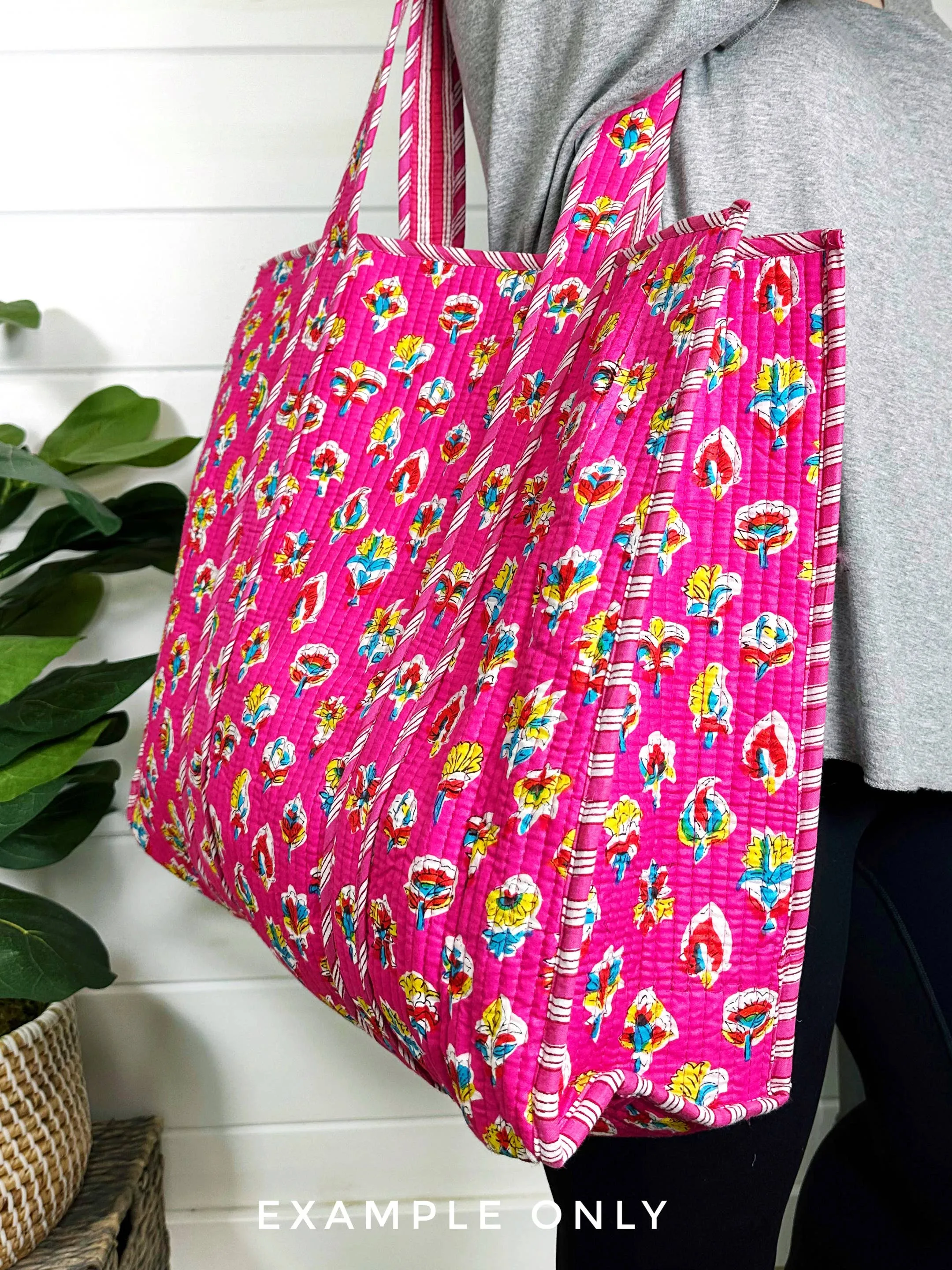 Cotton Quilted Block Print Tote Bag - Beige Jaguars Leopards