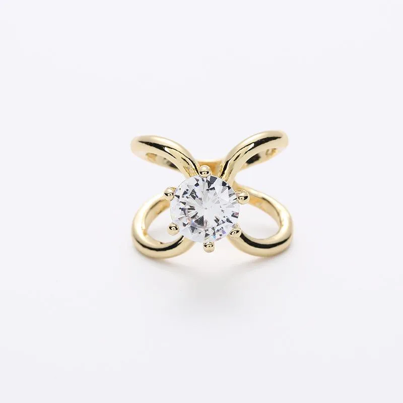Creative trendy buckle for silk scarves
