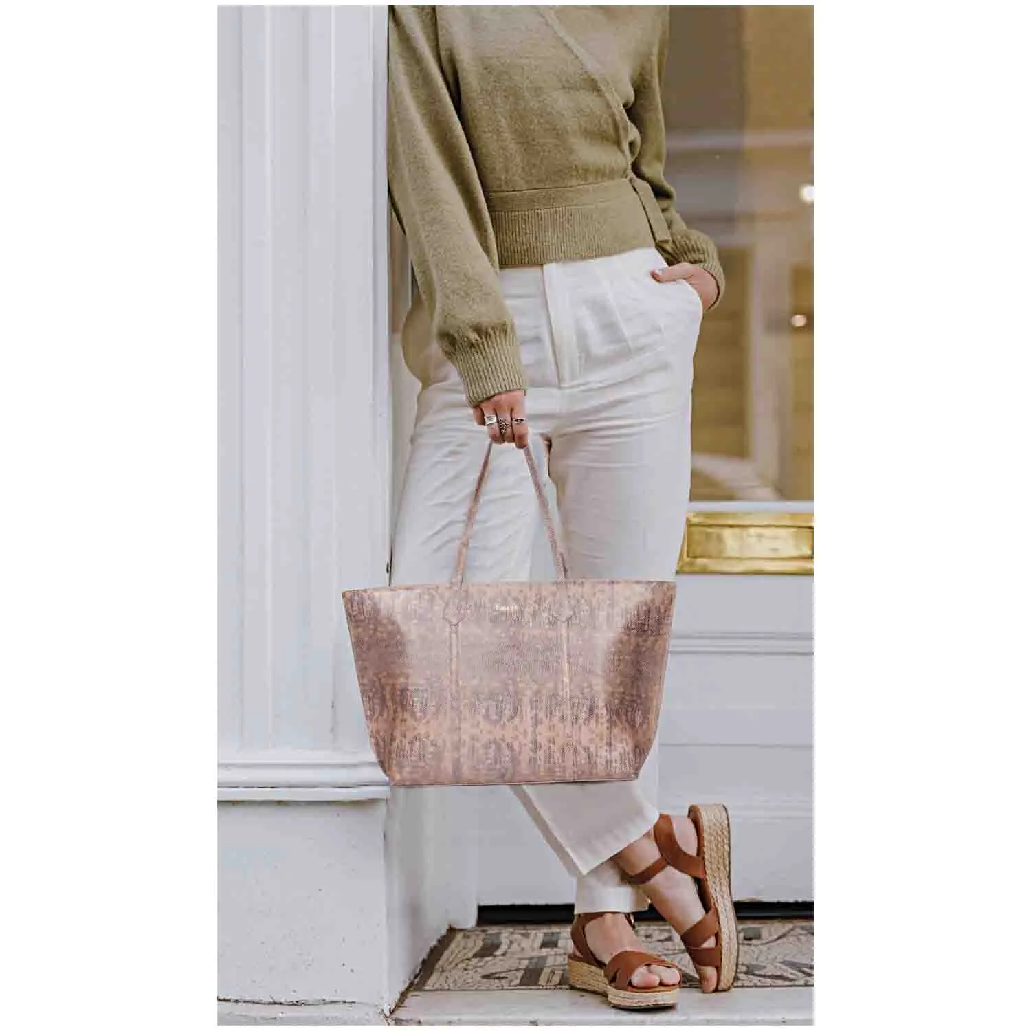 Favore Peach Womens  Leather Structured Shoulder Bag
