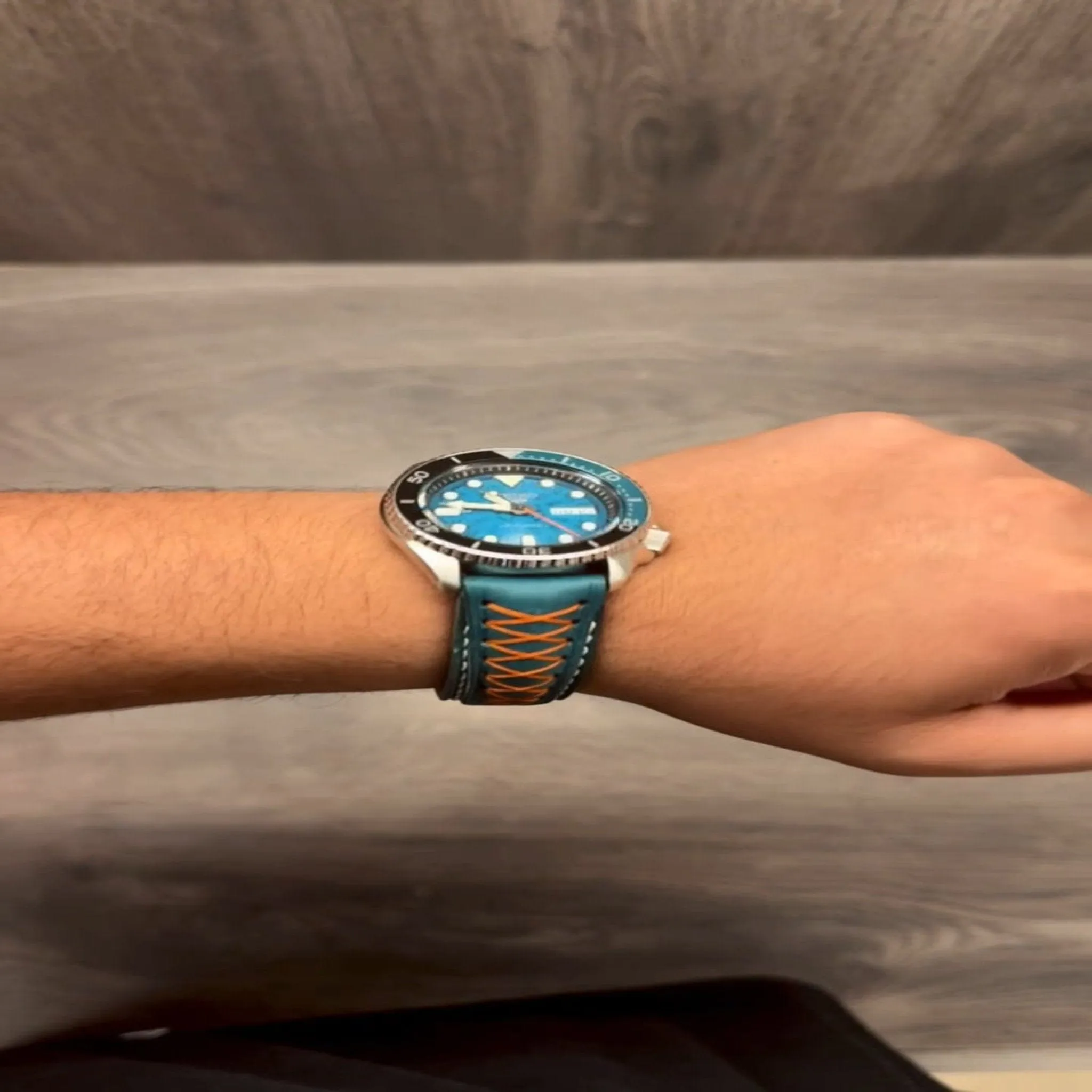 Fullgrain leather watch straps