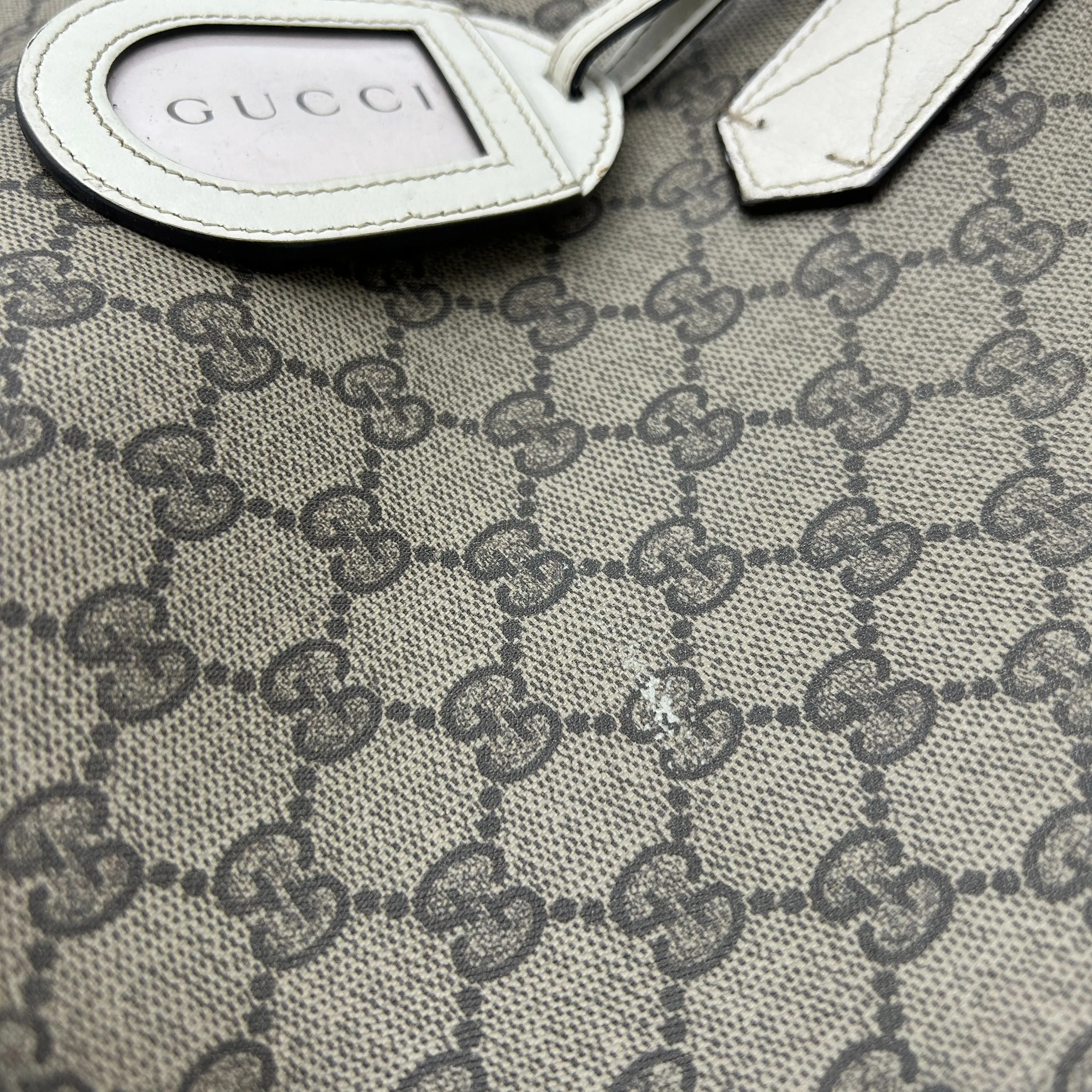 Gucci GG Supreme Reversible - Neutrals Totes, Handbags LA9223