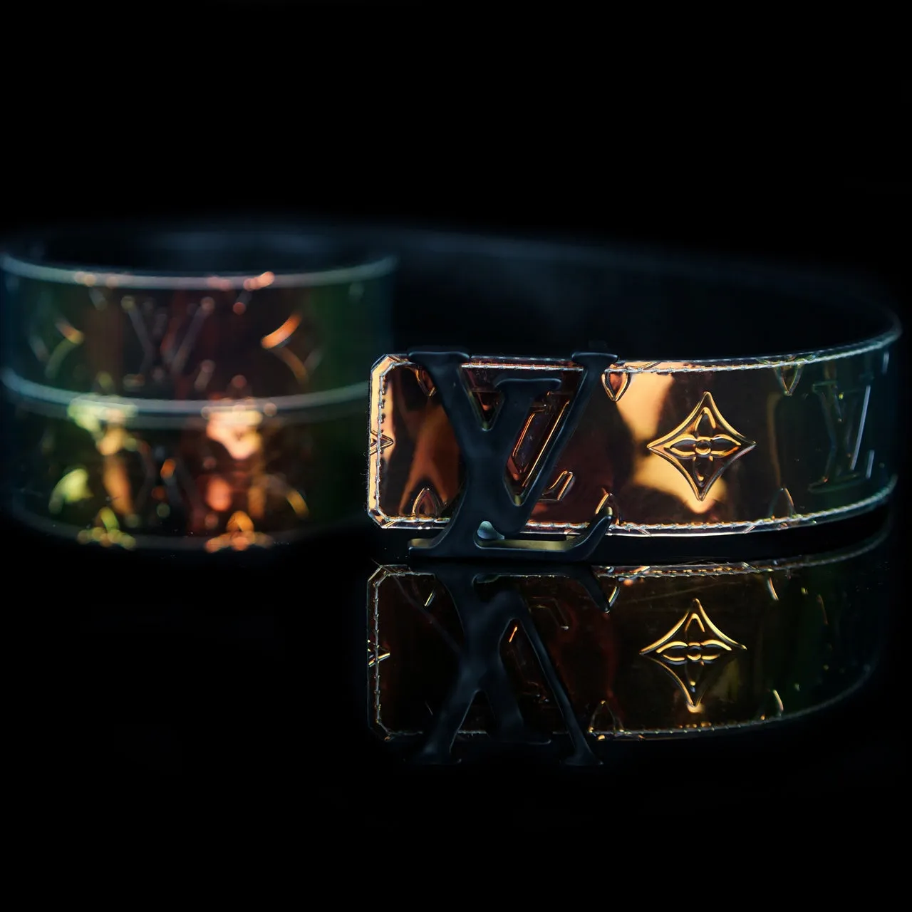 LV Shape 40mm Reversible Belt