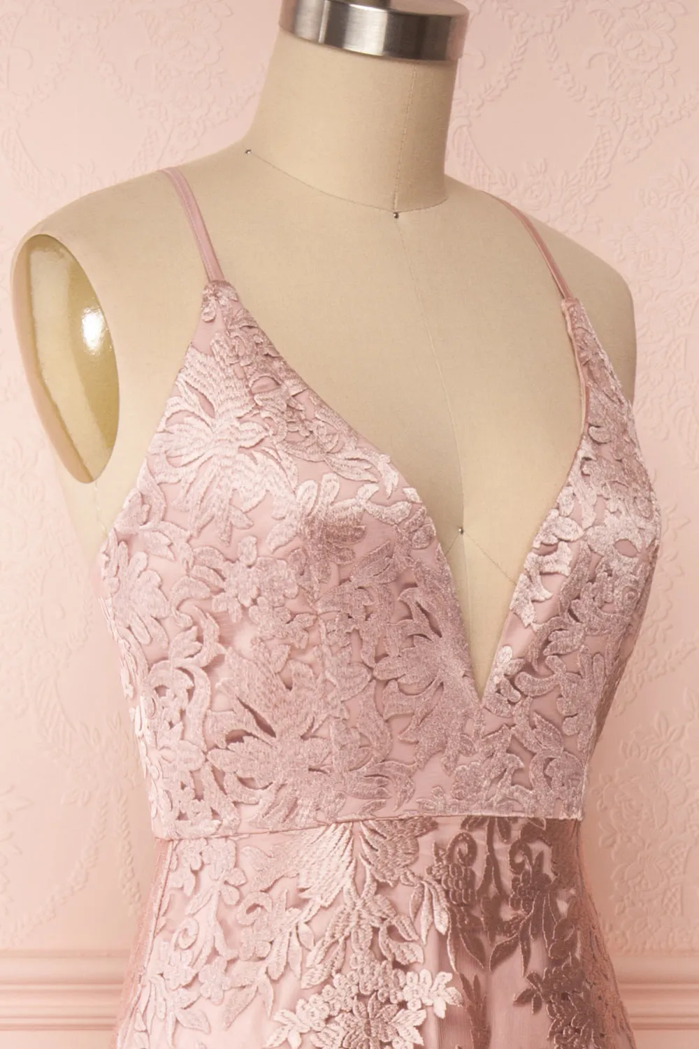 Lyaksandra | Pink Embroidered Dress