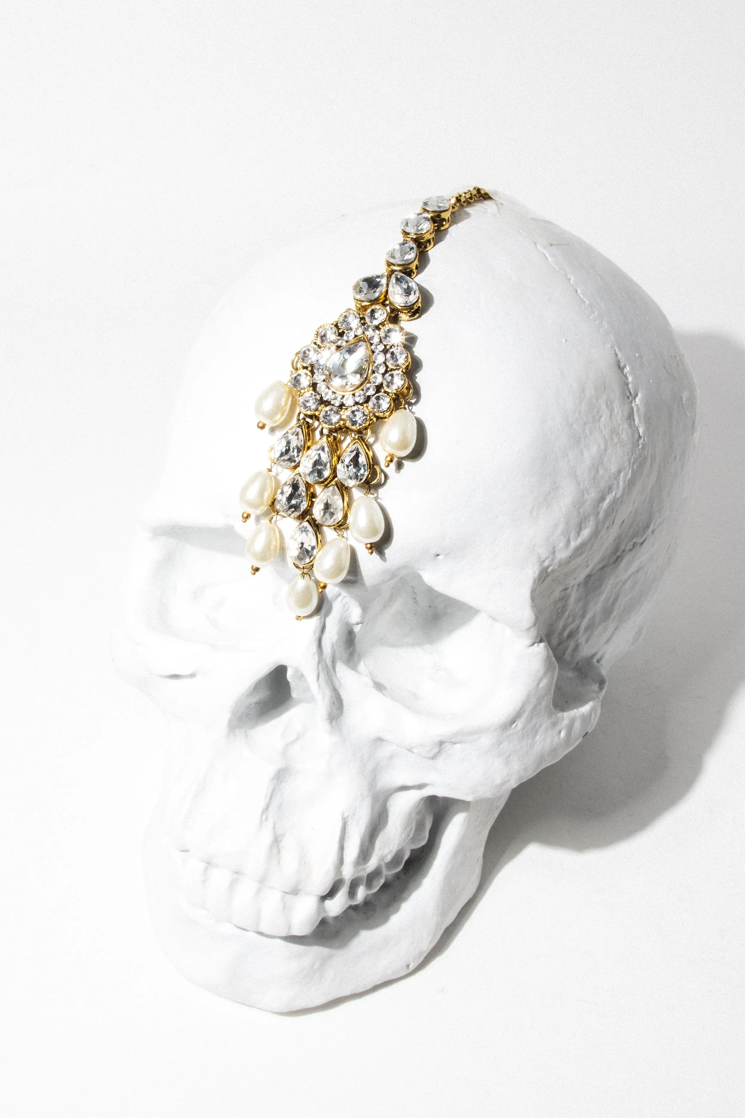 Pearl Hearts Bridal Head Tikka