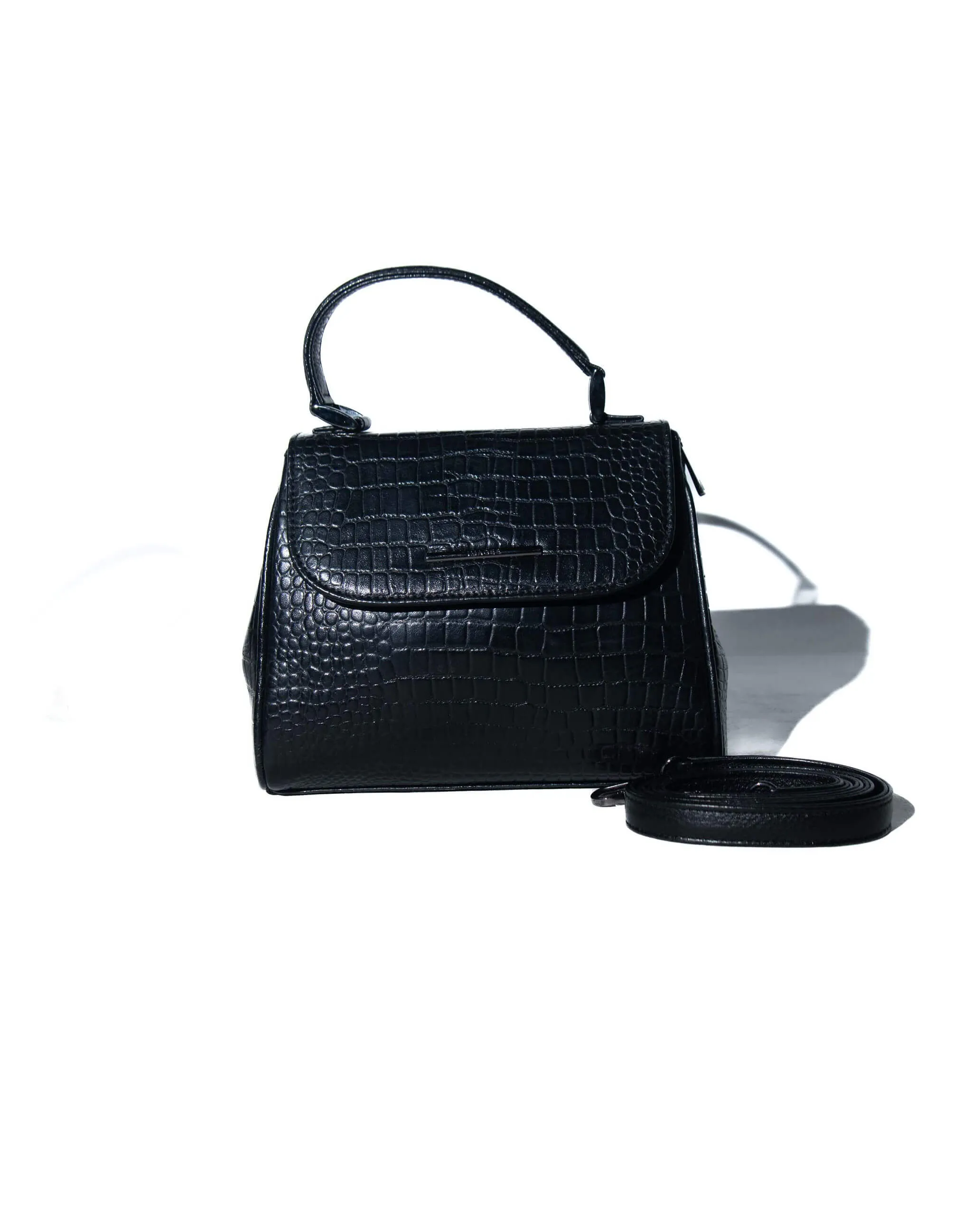 Structured Tote - With Flap
