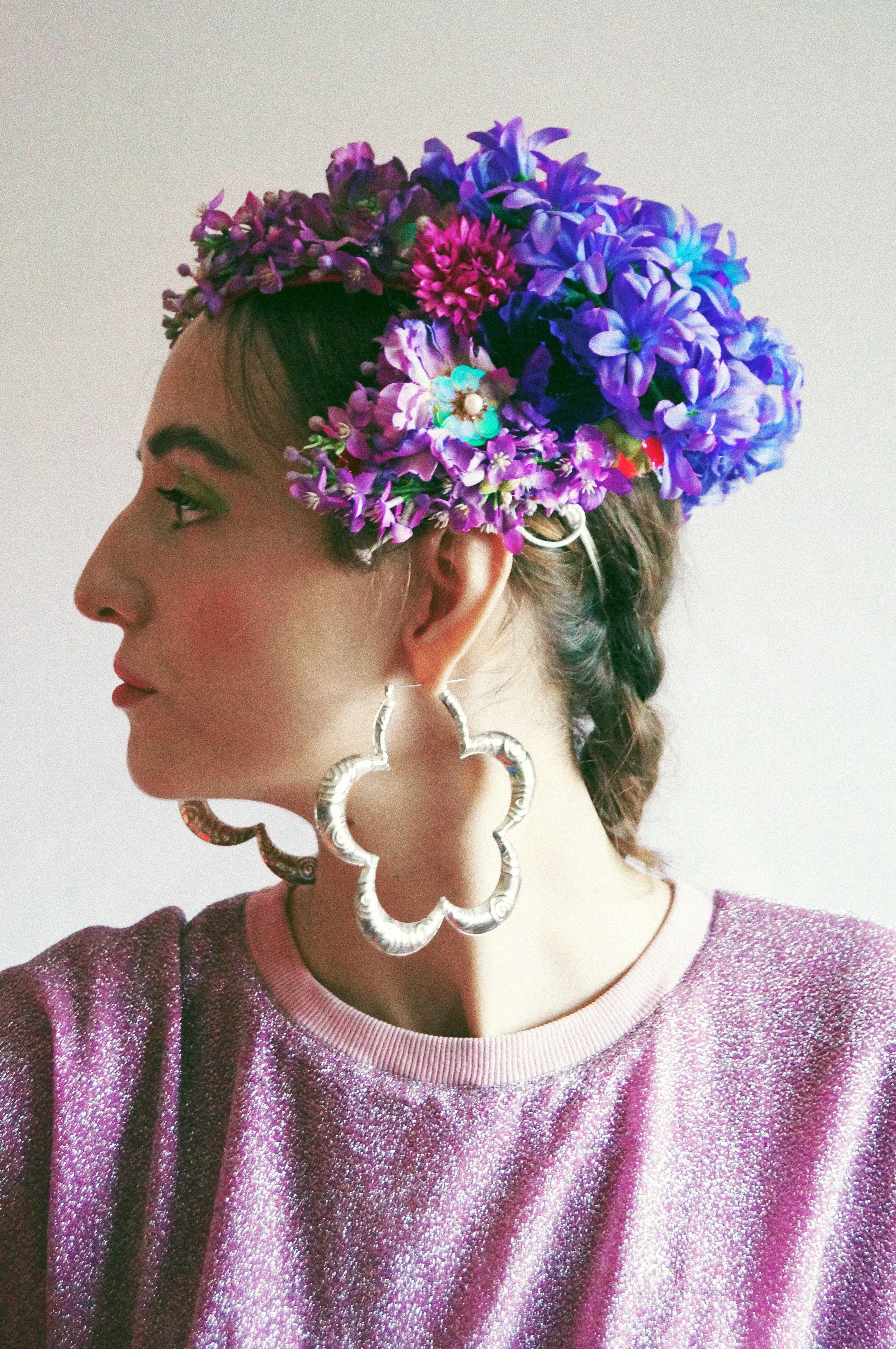 Vintage flowerbud skullcap purple headpiece bonnet