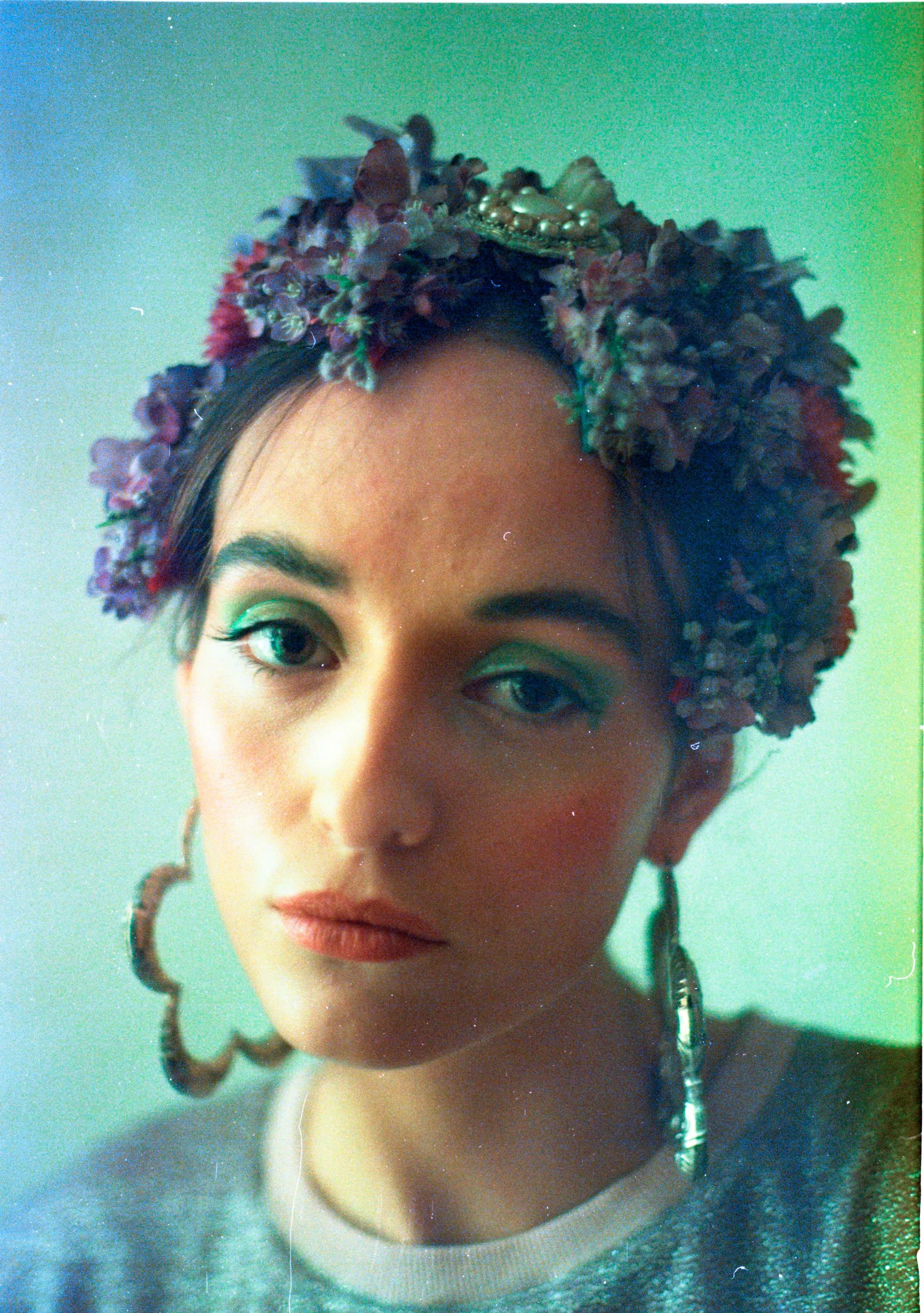 Vintage flowerbud skullcap purple headpiece bonnet