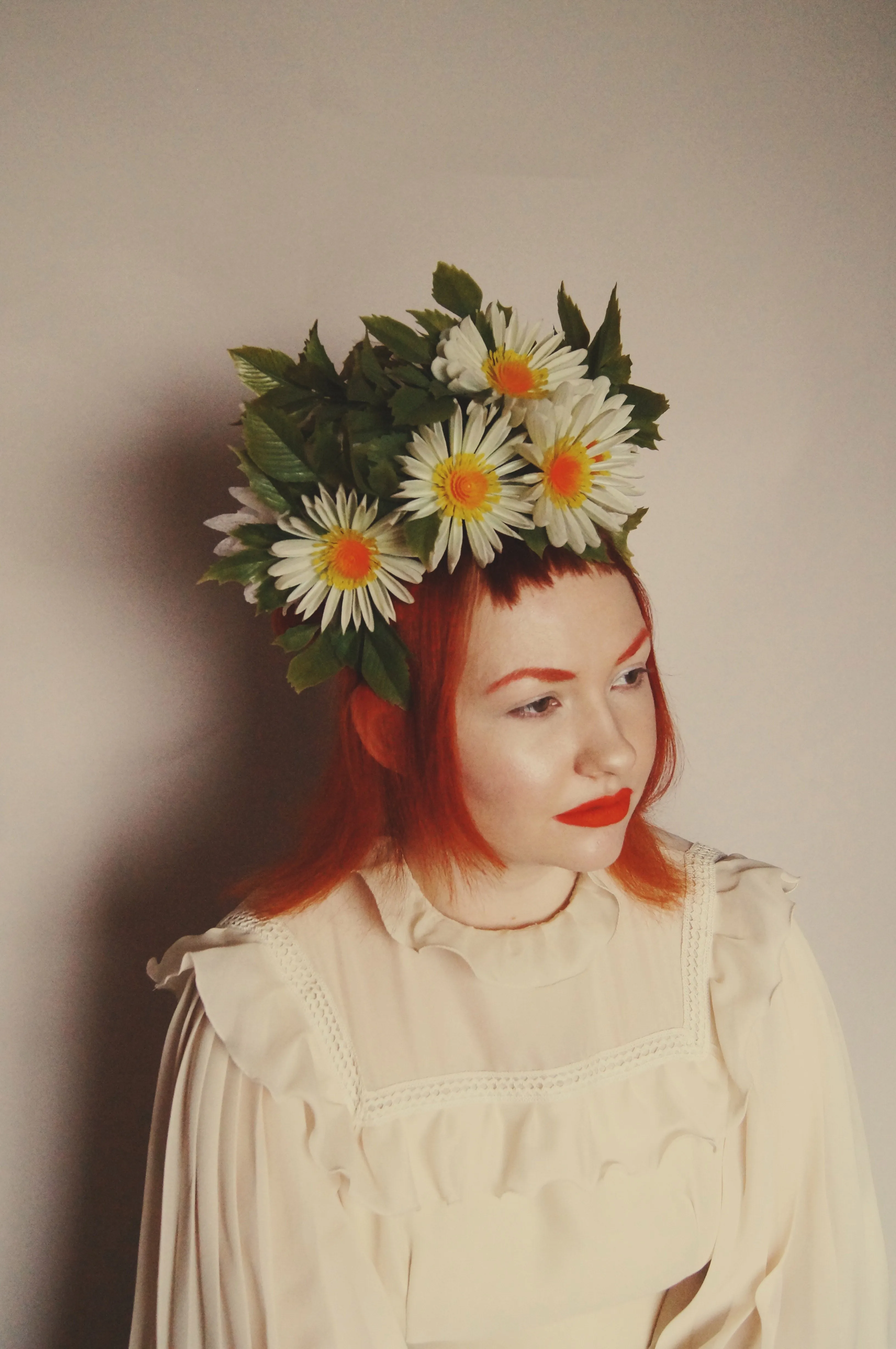 Vintage White Daisy May Day May queen flower crown