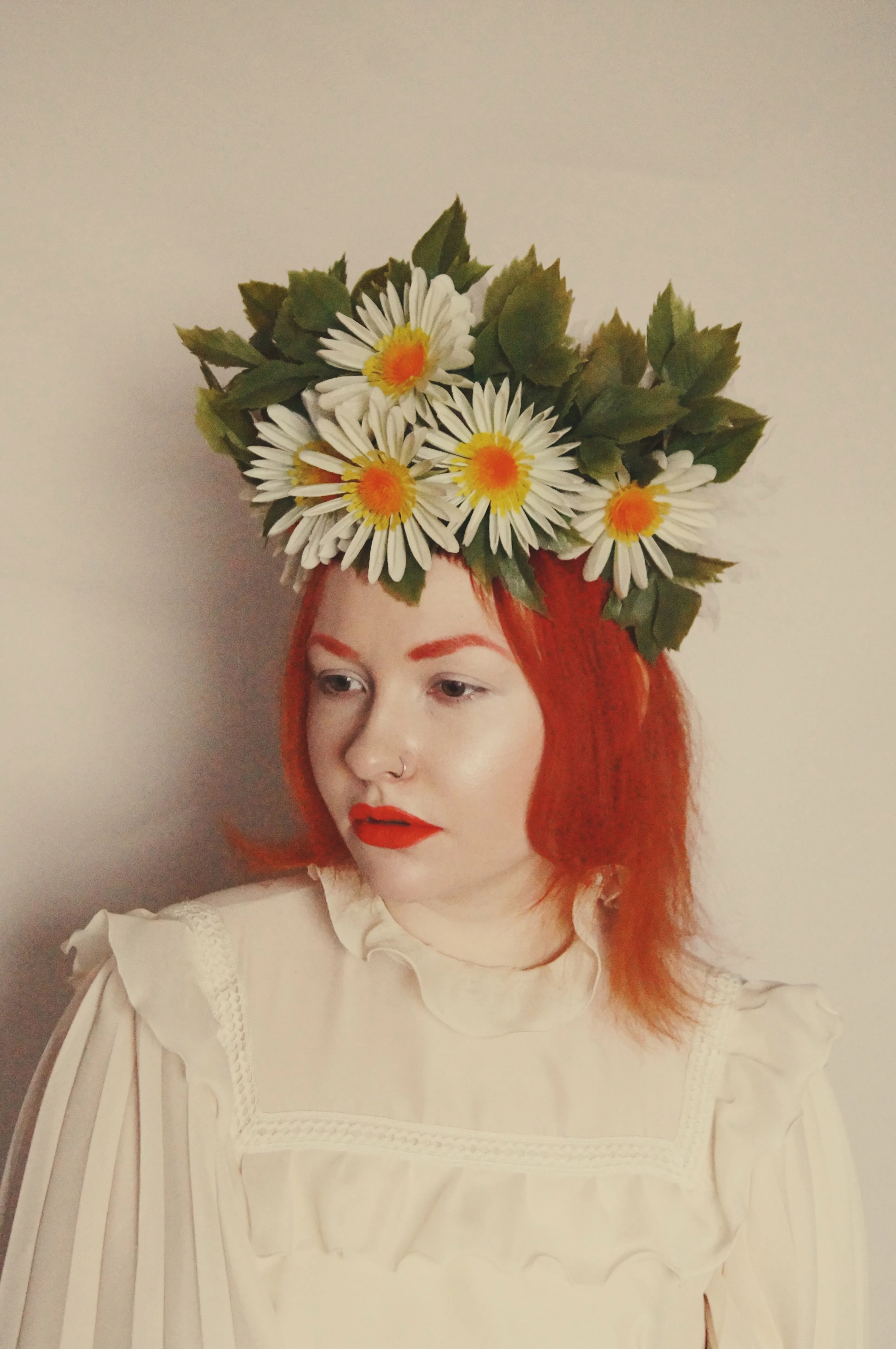 Vintage White Daisy May Day May queen flower crown