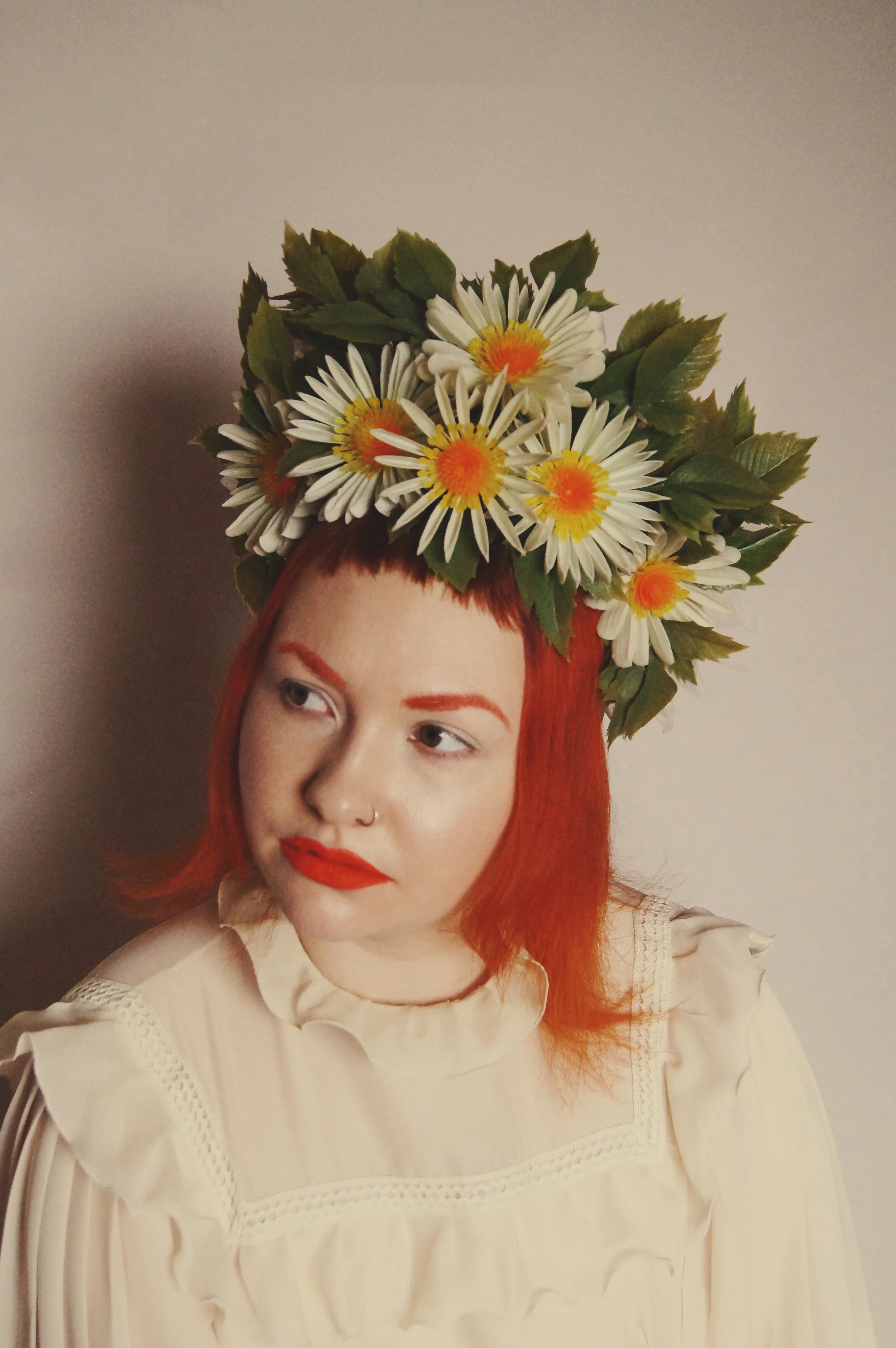 Vintage White Daisy May Day May queen flower crown