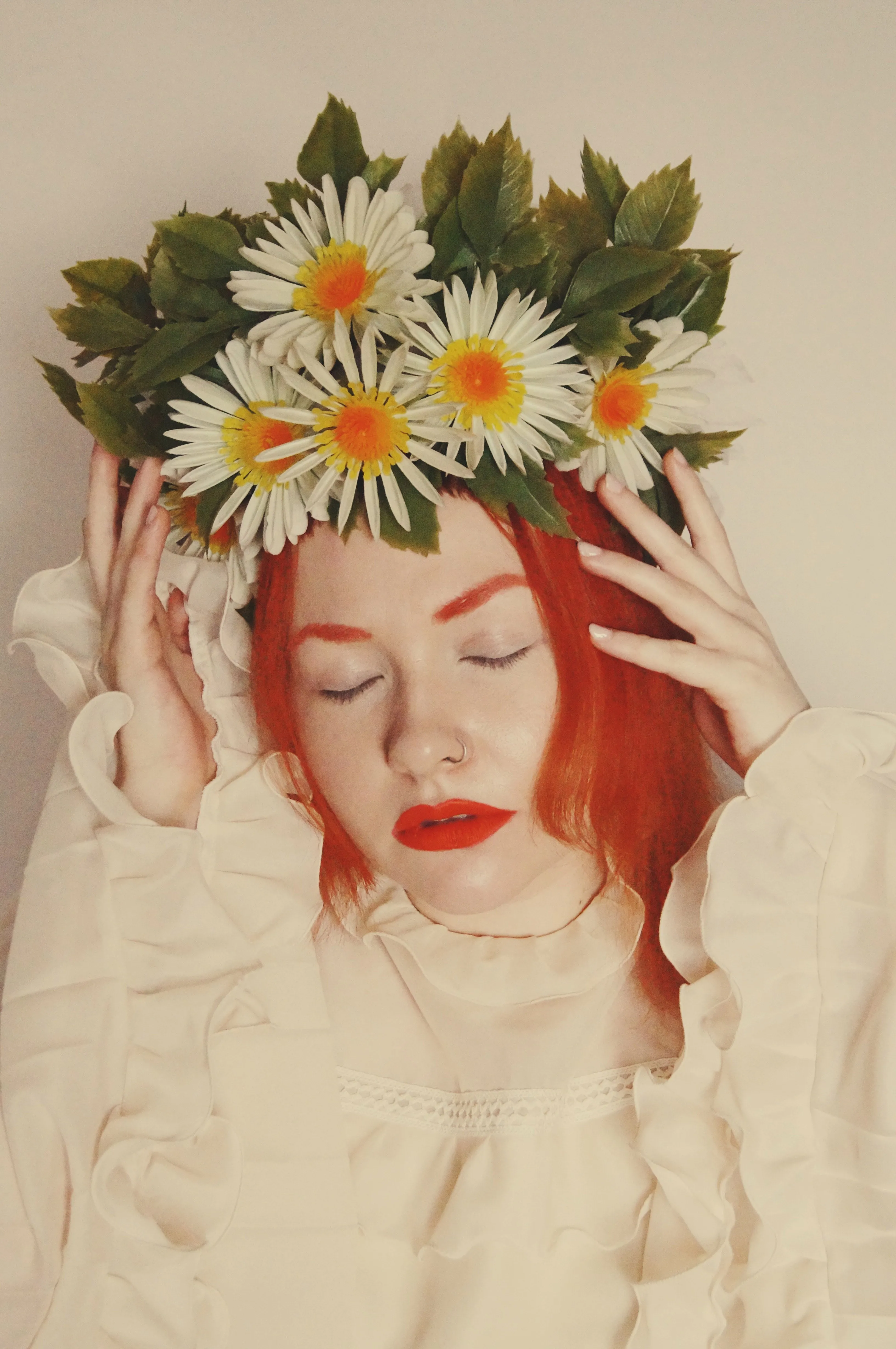 Vintage White Daisy May Day May queen flower crown